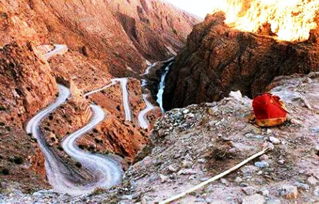 Citadelle Gorges Hotel Aït Ben Ali Екстериор снимка